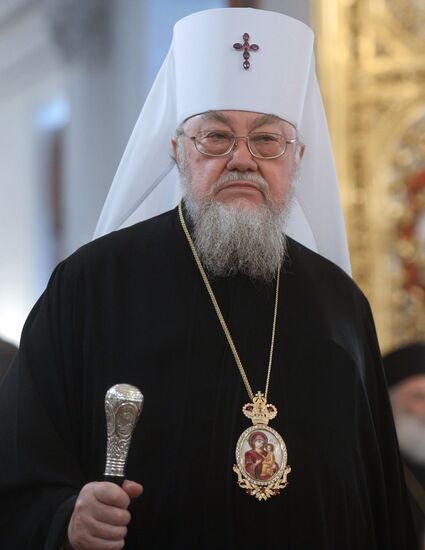 Vladimir Putin meets with top Orthodox Church clergy
