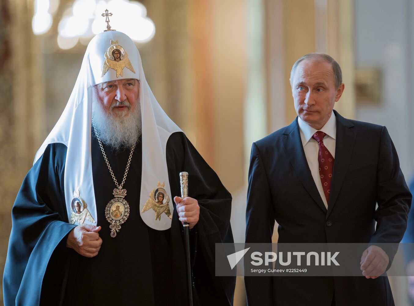 Vladimir Putin meets with top Orthodox Church clergy