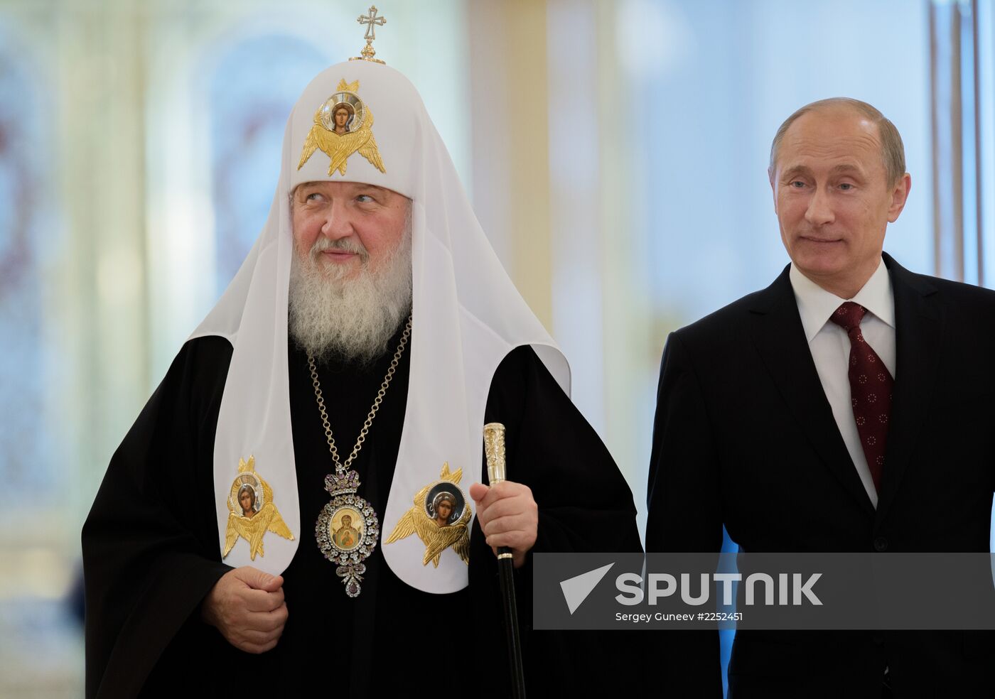 Vladimir Putin meets with top Orthodox Church clergy