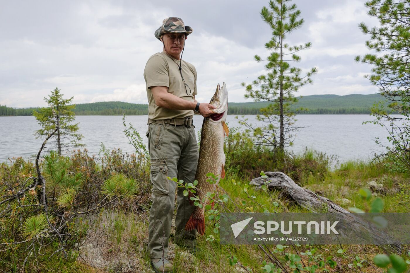 Vladimir Putin and Dmitry Medvedev on holiday