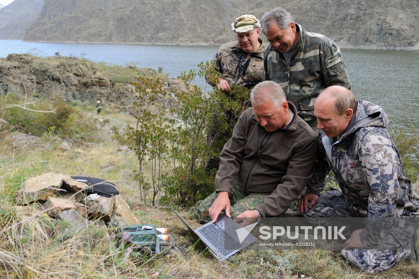 Vladimir Putin and Dmitry Medvedev on holiday