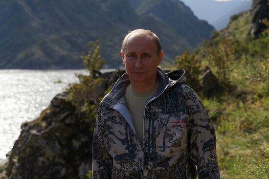 Vladimir Putin and Dmitry Medvedev on holiday