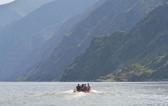 Vladimir Putin and Dmitry Medvedev on holiday