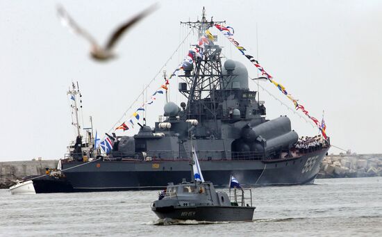 Parade rehearsal for RF Navy Day in Baltiysk