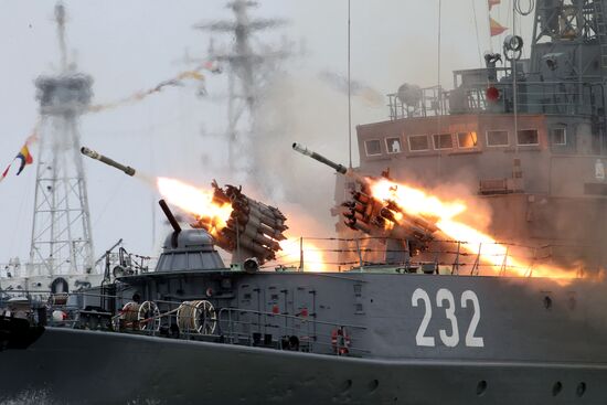 Parade rehearsal for RF Navy Day in Baltiysk