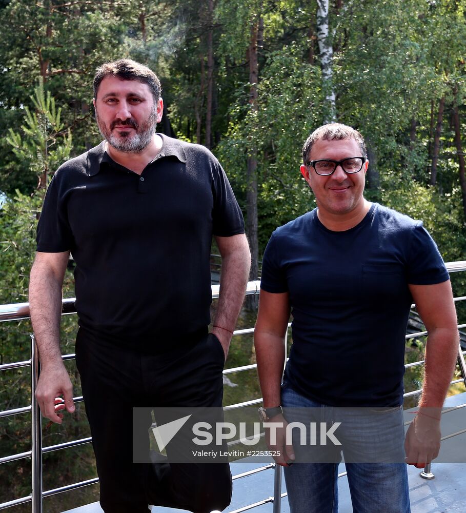 Lunch for friends of lawyer and restaurateur Alexander Rappoport