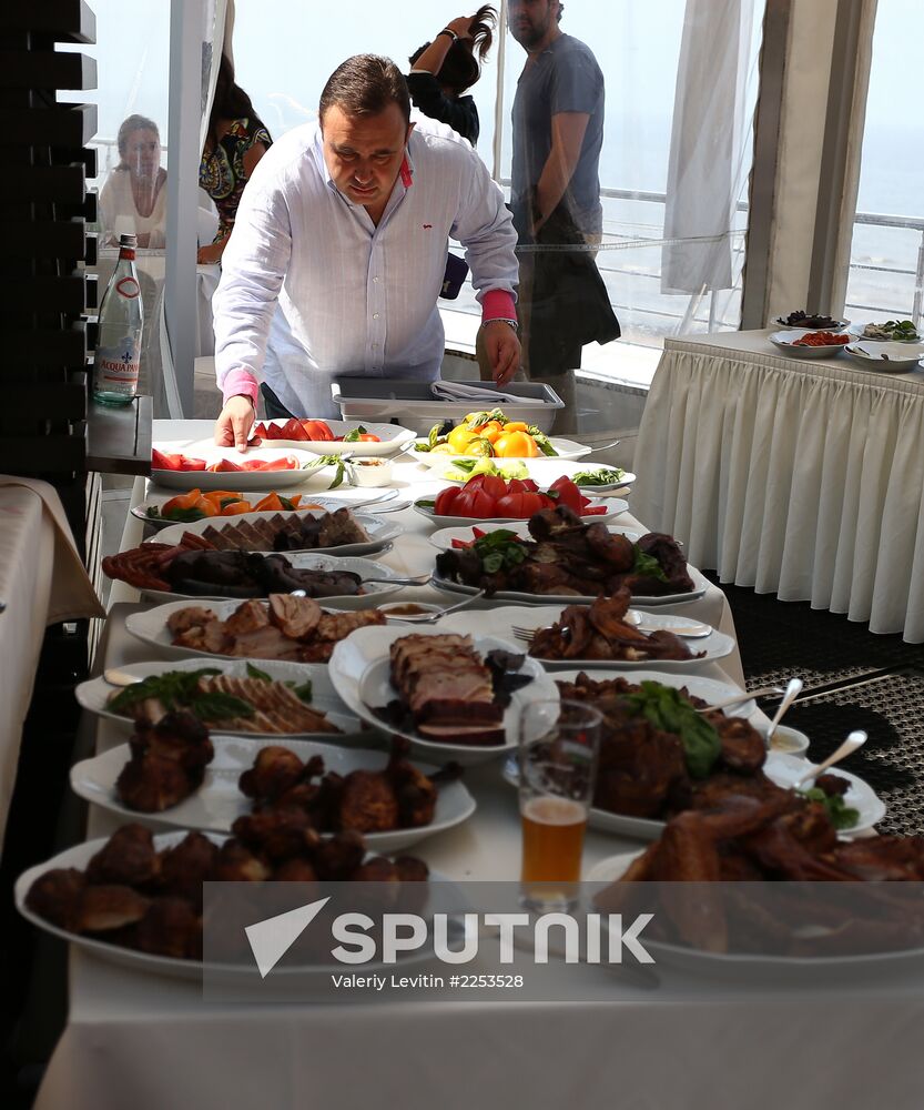 Lunch for friends of lawyer and restaurateur Alexander Rappoport