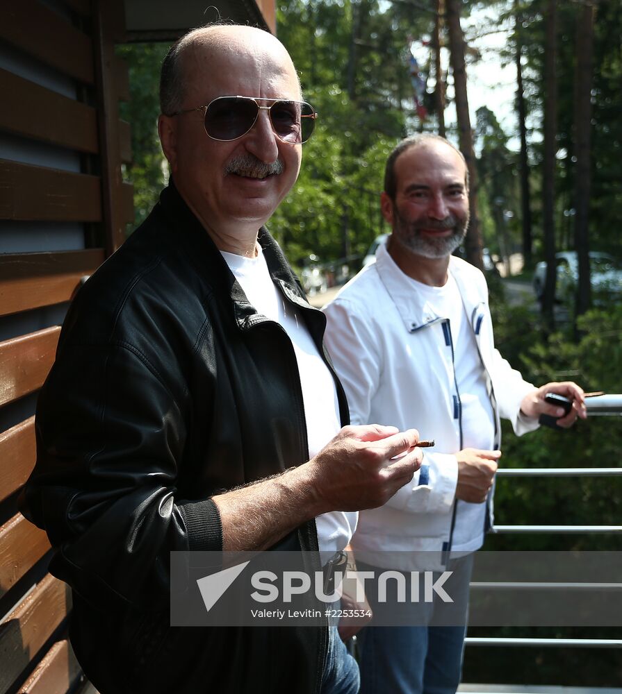 Lunch for friends of lawyer and restaurateur Alexander Rappoport