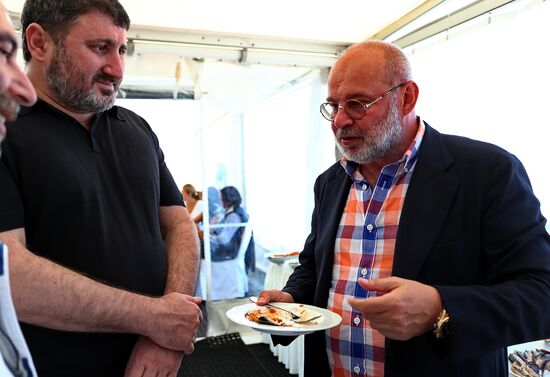 Lunch for friends of lawyer and restaurateur Alexander Rappoport