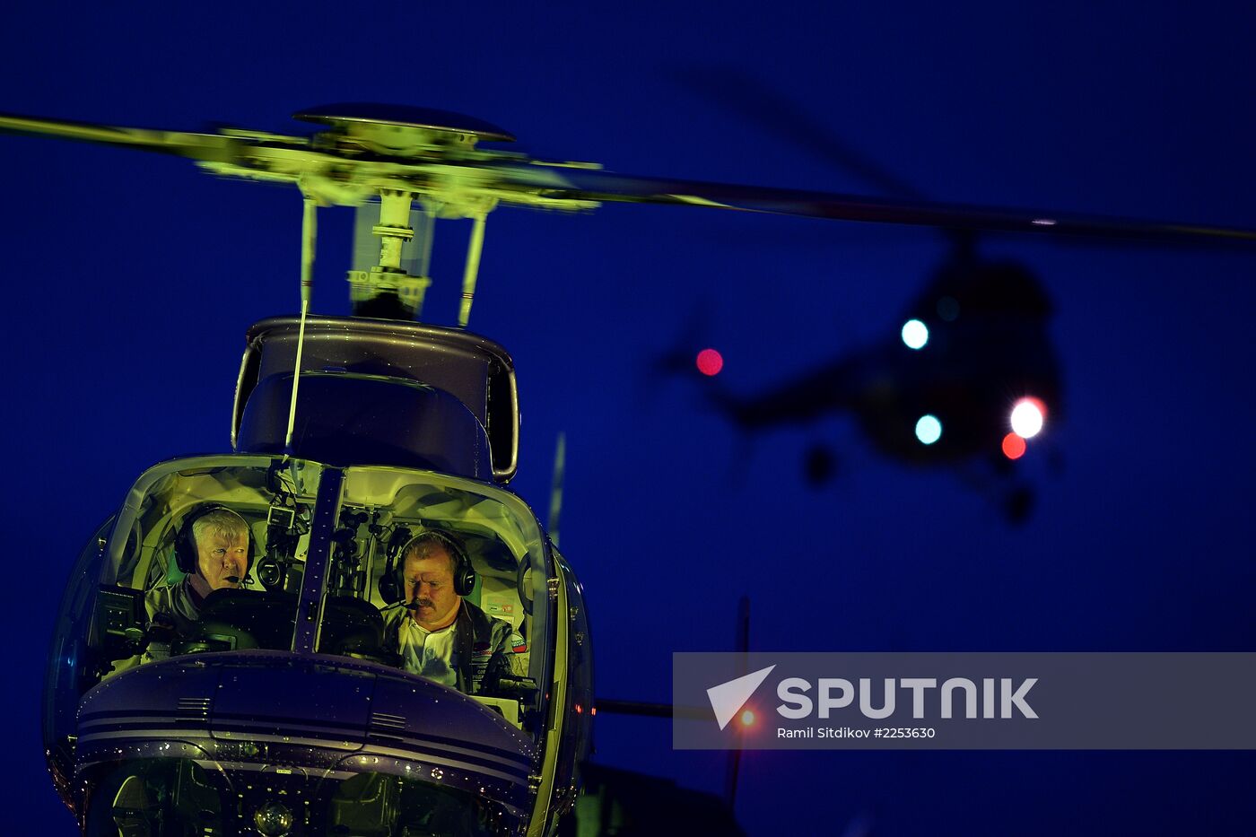 First helicopter show "Night Moscow" at Crokus Expo
