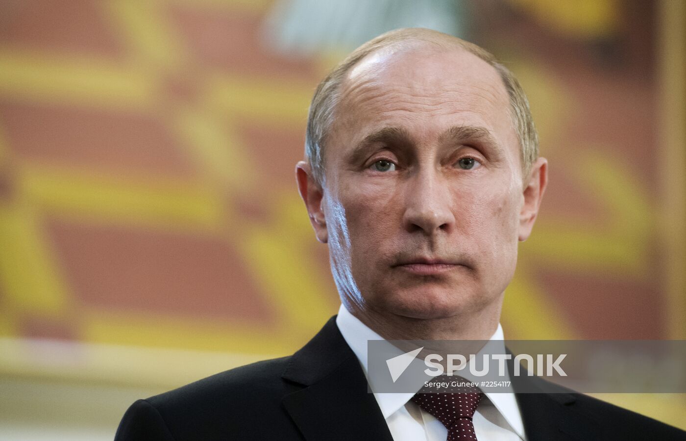 Vladimir Putin visits Kiev