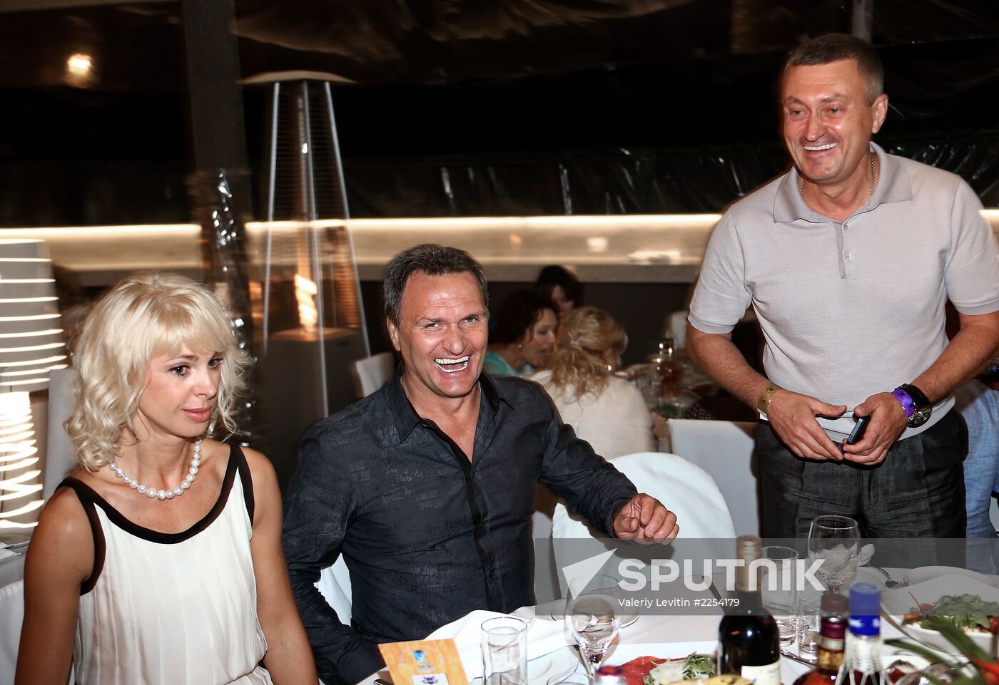 Party following evening with singer Leonid Agutin in Jurmala