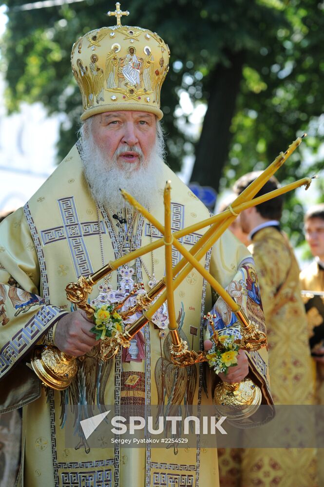 Divine Liturgy in Sobornaya Square at Kiev Pechersk Lavra