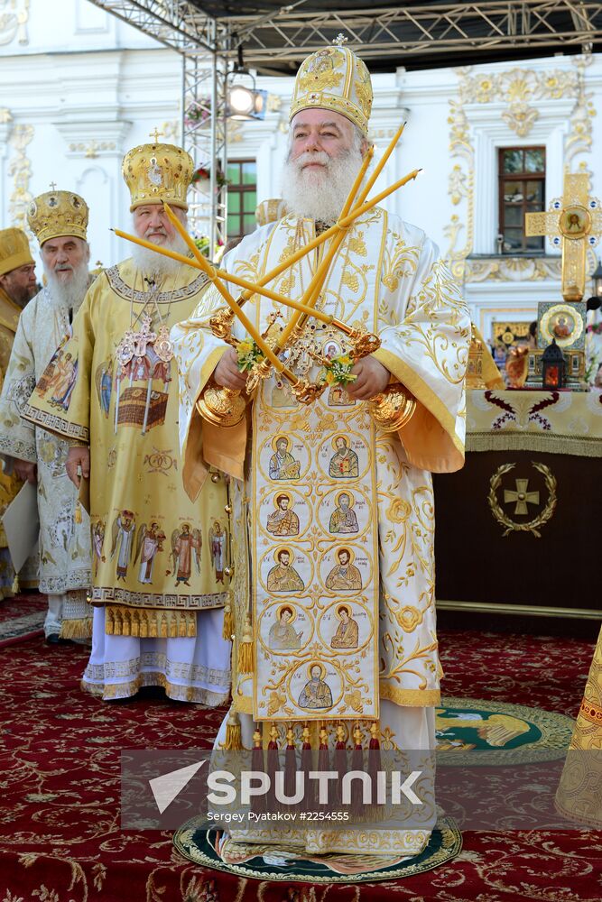 Divine Liturgy in Sobornaya Square at Kiev Pechersk Lavra