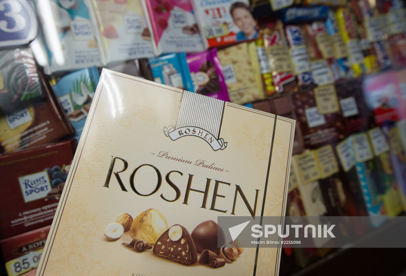 Onishchenko bans imports of Roshen chocolate in Russia