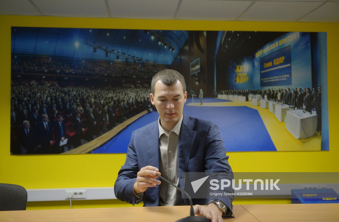 Moscow mayoral candidate Mikhail Degtyaryov