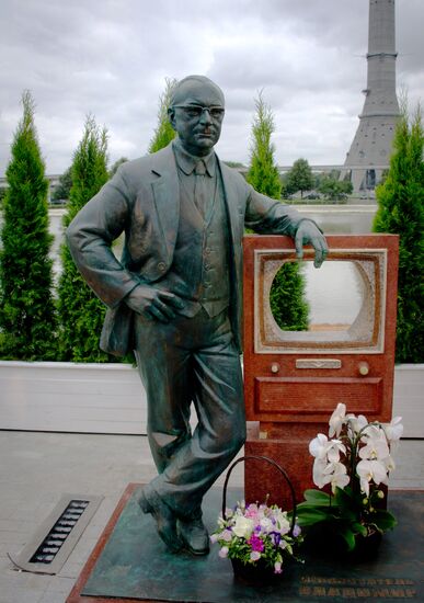 S. Sobyanin at unveiling of monument to inventor of television