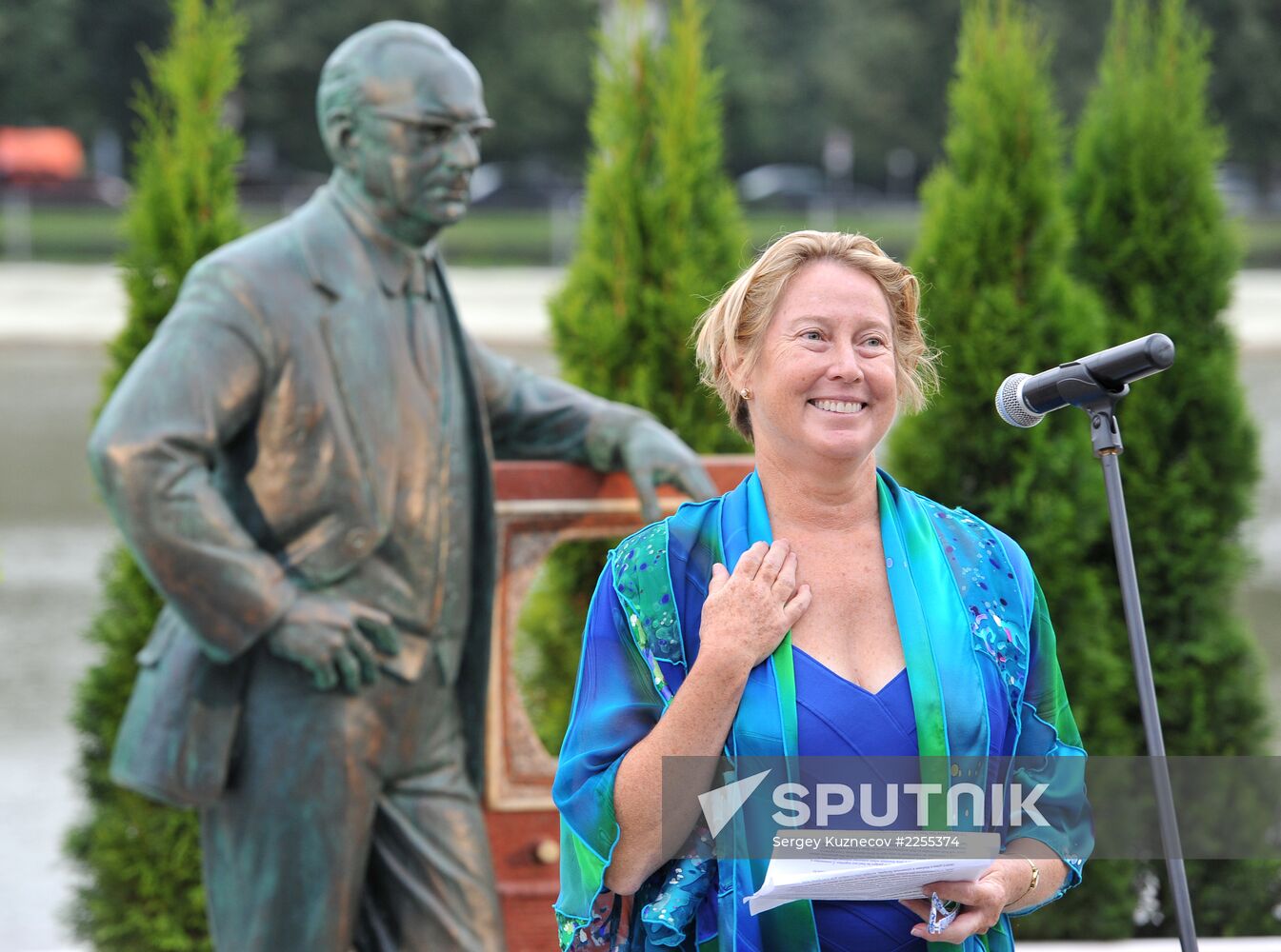 Monument to Vladimir Zvorykin unveiled