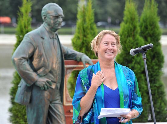 Monument to Vladimir Zvorykin unveiled