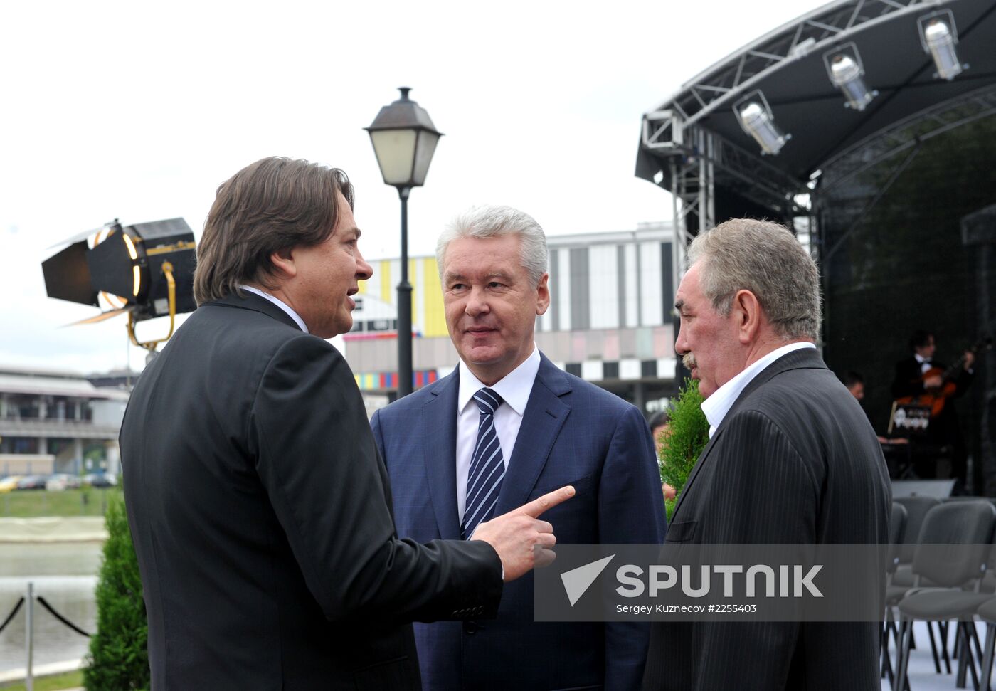 Monument to Vladimir Zvorykin unveiled