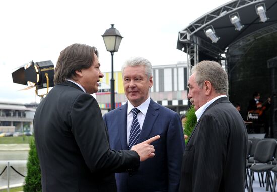 Monument to Vladimir Zvorykin unveiled