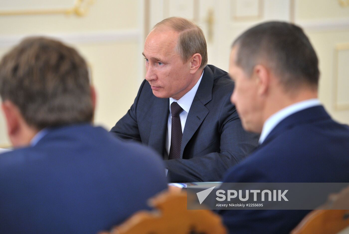 Vladimir Putin conducts State Council Presidium meeting
