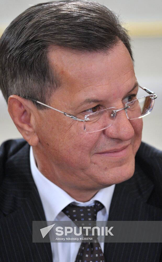 Vladimir Putin conducts State Council Presidium meeting