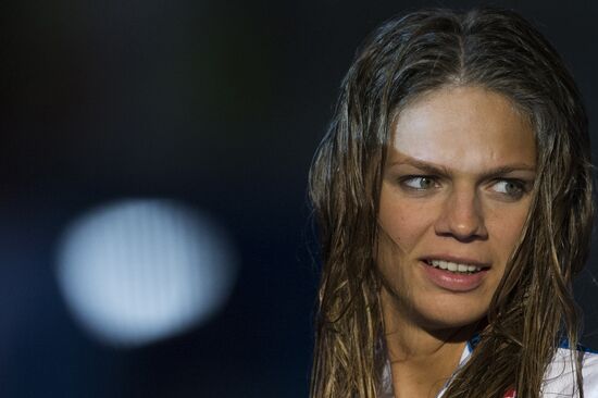 Silver medalist Yuliya Yefimova