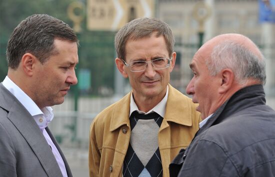 Moscow mayoral candidate Nikolai Levichev participates in picket