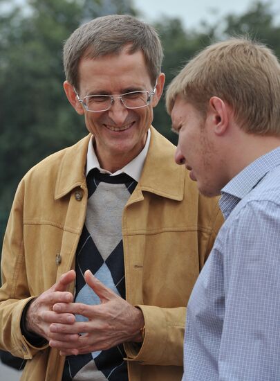 Moscow mayoral candidate Nikolai Levichev participates in picket