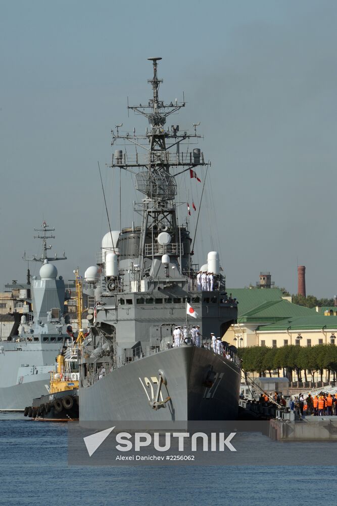 Japanese war ships visit St. Petersburg
