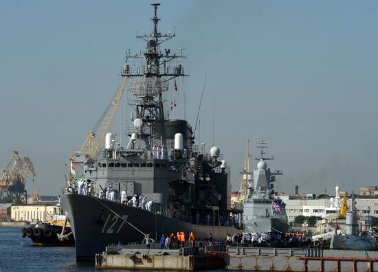 Japanese war ships visit St. Petersburg