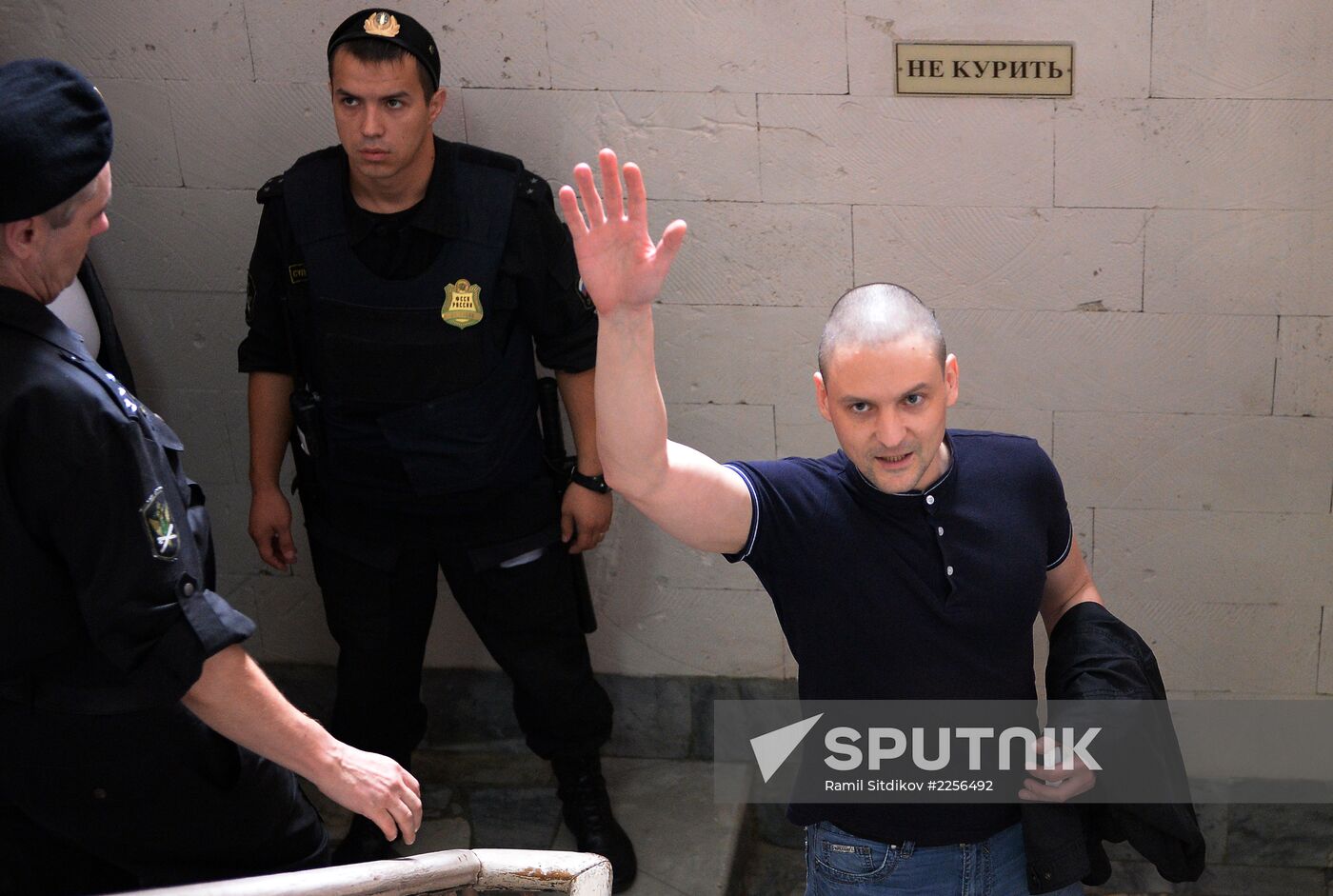 Court considers extending Sergei Udaltsov's house arrest warrant