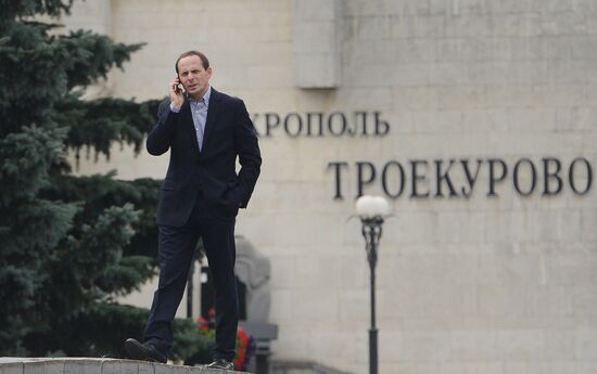 Funeral of co-founder Ilya Segalovich