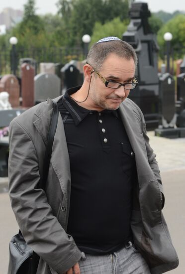 Funeral of co-founder Ilya Segalovich