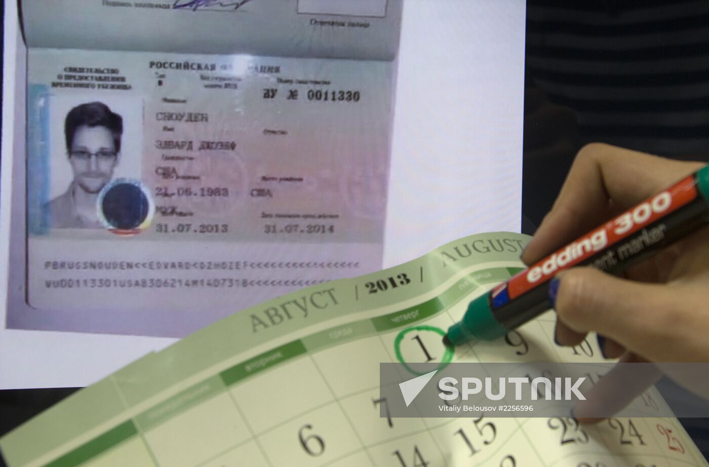 Edward Snowden gets one-year political asylum in Russia