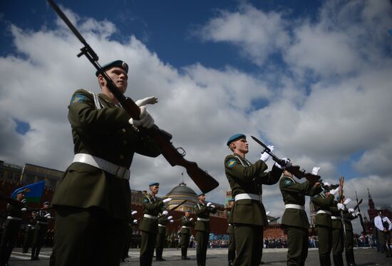 Celebrating 83th anniversary of Airborne Troops