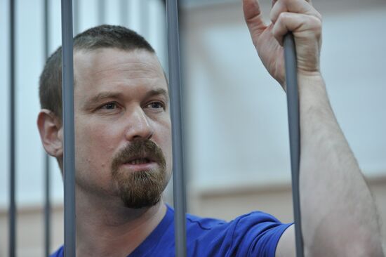 Extended detention hearing for oppositioner Leonid Razvozzhayev
