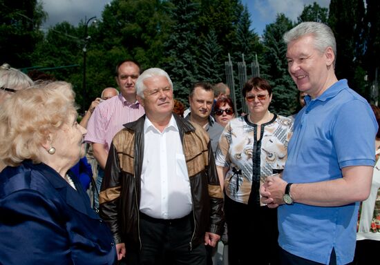 Sergei Sobyanin visits Izmaylovksy Park
