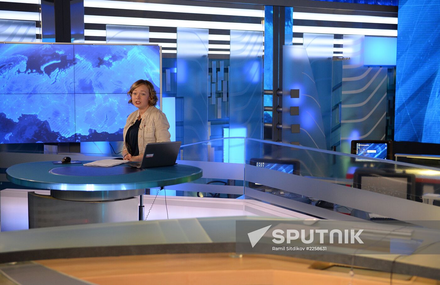 Athlete Irina Skvortsova trains to become news presenter