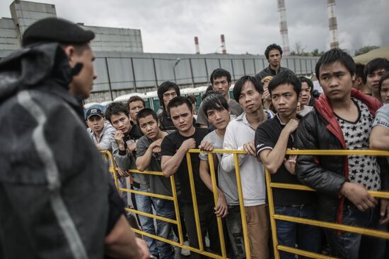 Camp for illegal immigrants in Moscow