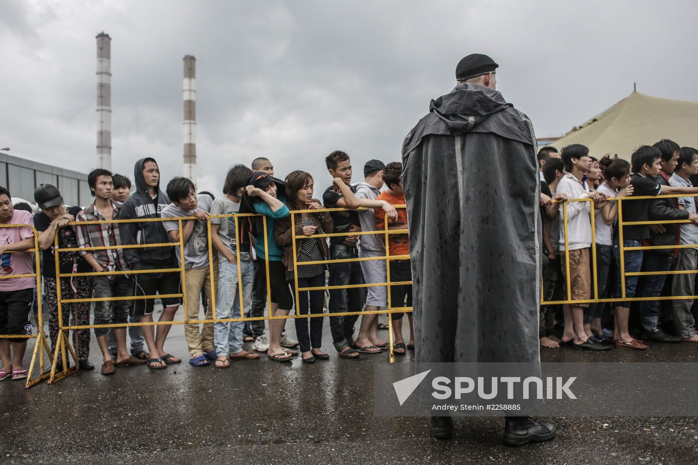 Camp for illegal immigrants in Moscow