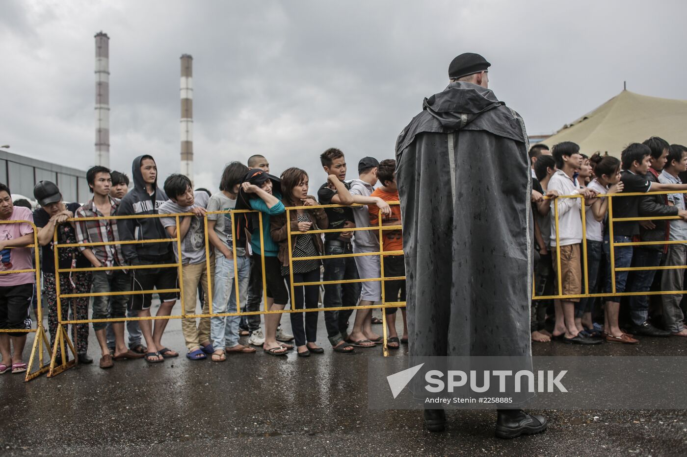 Camp for illegal immigrants in Moscow