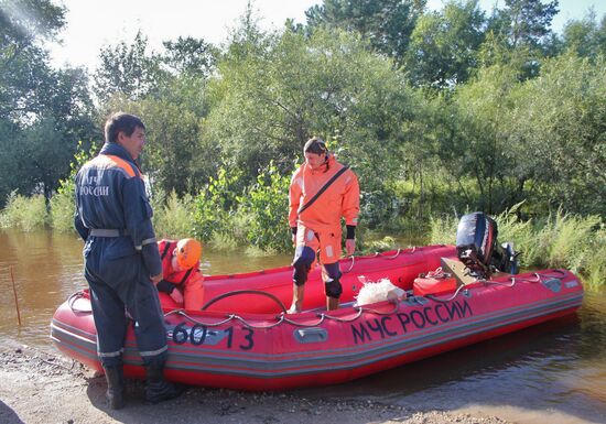 Flood damage in Amur Region inspected from air