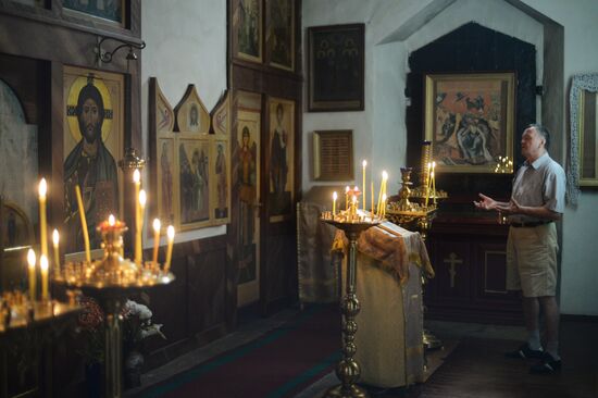 Orthodox Christian priest Pavel Adelgeim murdered in Pskov