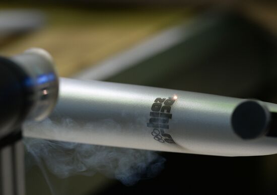 Manufacturing torches for Sochi 2014 Olympic relay