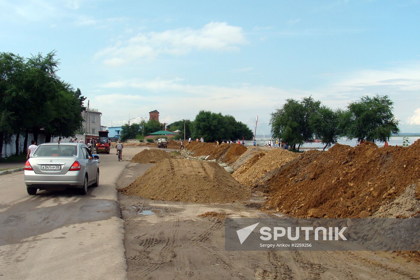 Flood damage in Amur Region inspected from air