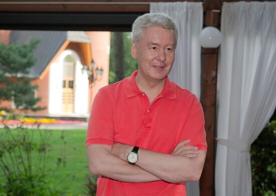 Sergei Sobyanin gives interview to Vedomosti newspaper