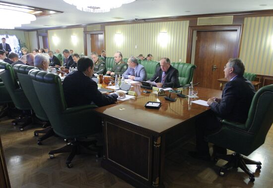 Dmitry Rogozin chairs meeting of Military Industrial Commission
