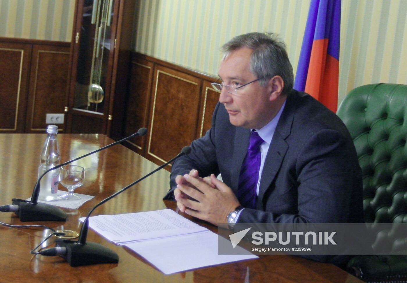 Dmitry Rogozin chairs meeting of Military Industrial Commission